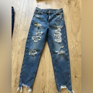 American eagle mom style jeans